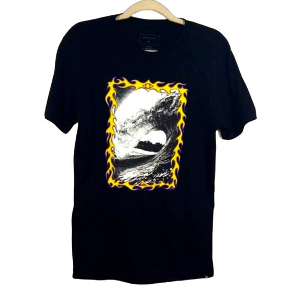 L QUIKSILVER Boy Black Wave Yellow Fire Flame Graphic Tee Shirt T-shirt NWT L 14 - Picture 1 of 6